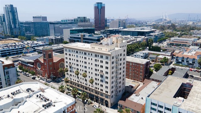 315 W 3rd Street, Long Beach CA: https://media.crmls.org/medias/52ad0b2c-46b8-4557-ab4a-ec5420ff8737.jpg