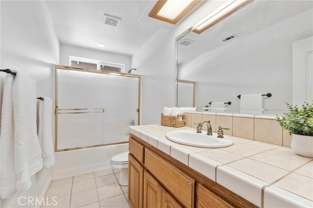 Detail Gallery Image 11 of 43 For 9153 Kittering Rd, Oak Hills,  CA 92344 - 4 Beds | 2 Baths