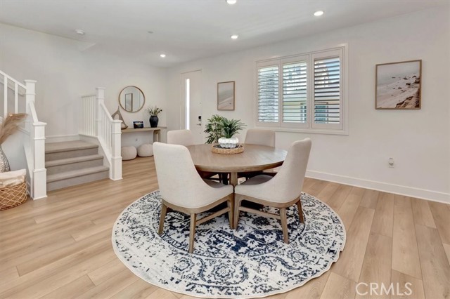 171 Junco, Irvine CA: https://media.crmls.org/medias/52ae2ea8-01c4-41ba-b1cd-4a6c5bb244b3.jpg
