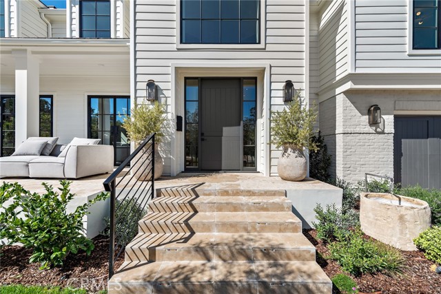 1963 Port Edward Place, Newport Beach CA: https://media.crmls.org/medias/52afd2d6-d07a-415b-b218-25b2074d31af.jpg