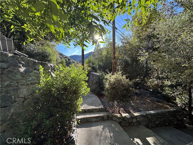 Detail Gallery Image 8 of 32 For 49 Ice House Canyon Rd, Mt Baldy,  CA 91759 - 1 Beds | 1 Baths