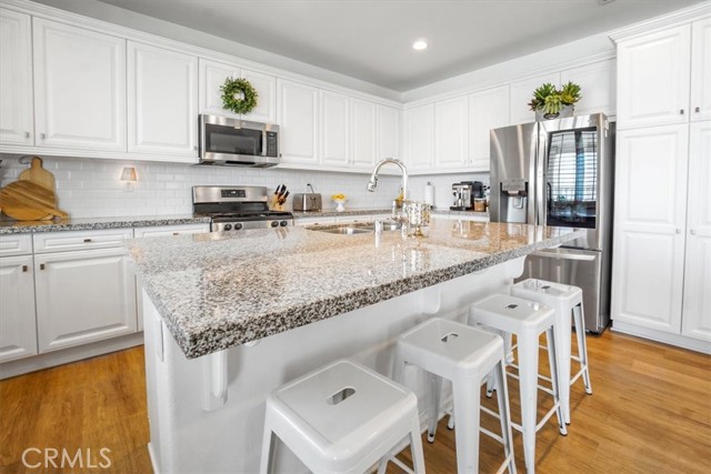 281 Singleton Canyon Road, Calimesa CA: https://media.crmls.org/medias/52b0714e-ad56-493f-8b56-911e881714ef.jpg