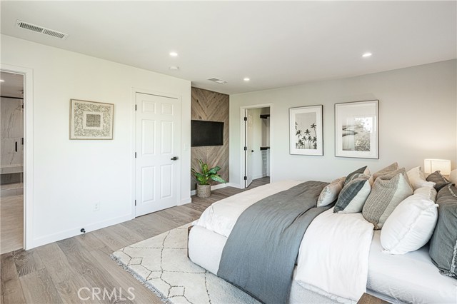 Detail Gallery Image 24 of 37 For 23202 Aetna St, Woodland Hills,  CA 91367 - 5 Beds | 4 Baths