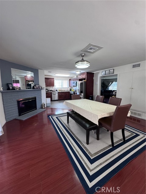 Detail Gallery Image 5 of 10 For 6656 Cleomoore, West Hills,  CA 91307 - 3 Beds | 2 Baths