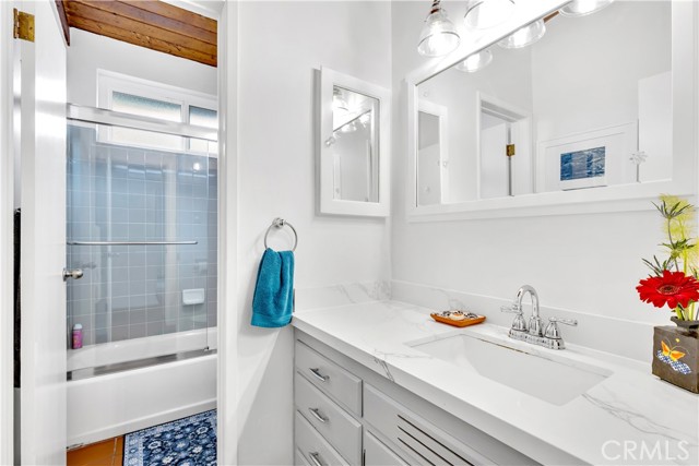 24932 La Cresta Drive, Dana Point CA: https://media.crmls.org/medias/52b2975a-7ba9-4663-b26f-89057f4ecd9e.jpg