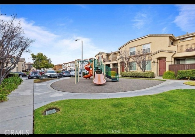 41945 Davenport Way, Murrieta CA: https://media.crmls.org/medias/52b2a3dc-861b-4ec7-b49d-3a0577751ae1.jpg
