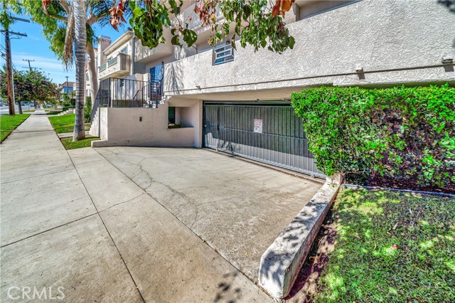 Detail Gallery Image 39 of 42 For 14727 Magnolia Bld #126,  Sherman Oaks,  CA 91403 - 2 Beds | 2/1 Baths