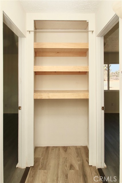 Detail Gallery Image 10 of 24 For 57620 Buena Vista Dr, Yucca Valley,  CA 92284 - 2 Beds | 1 Baths