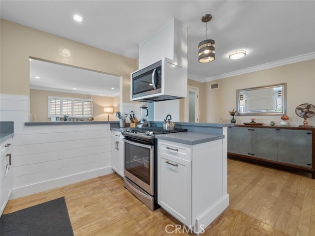 52b541ca 028a 40a0 B76b 09e6bdfab046