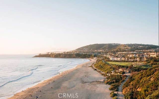 24561 D Harbor View Drive, Dana Point CA: https://media.crmls.org/medias/52b5945b-2eb0-4eed-84a5-cd3d04b6e682.jpg