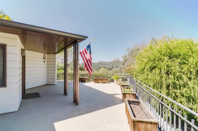 21466 Encina Road photo 38