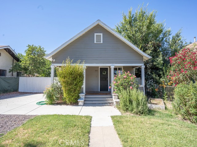 212 W Nevada St, Ontario, CA 91762