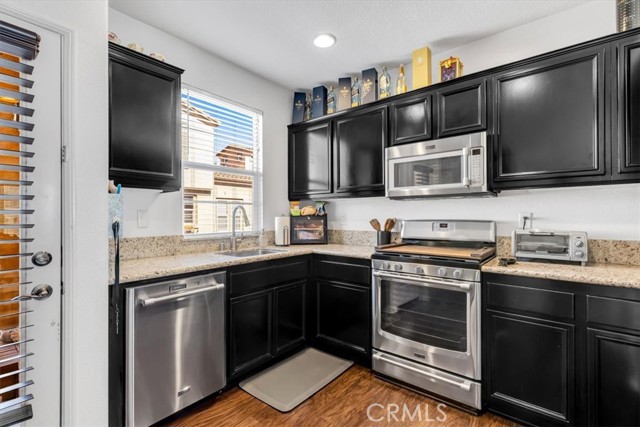 Detail Gallery Image 2 of 46 For 30 Marcilla, Ladera Ranch,  CA 92694 - 2 Beds | 2/1 Baths