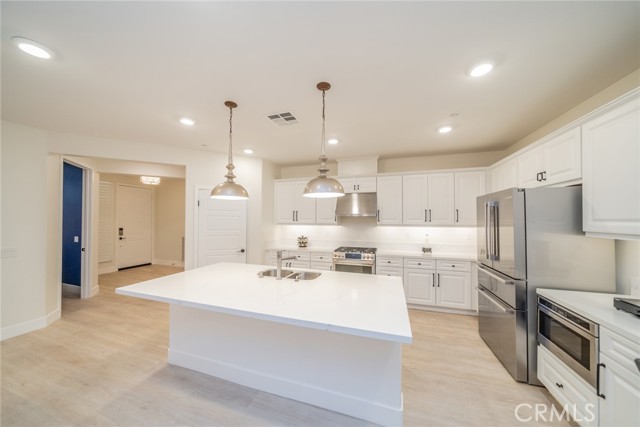1521 Summerfield Way, Beaumont CA: https://media.crmls.org/medias/52b7136a-2d47-45d8-b1cd-5a7b4aba6b9a.jpg