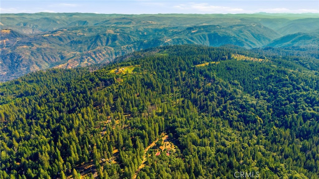 https://media.crmls.org/medias/52b72706-06b3-4c95-ab85-5915a44a8796.jpg?preset=X-Large