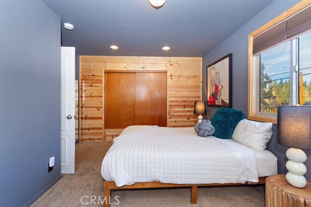 43201 Sand Canyon Road, Big Bear Lake CA: https://media.crmls.org/medias/52b78026-d7b1-48f4-b3c4-494e0ca57f64.jpg
