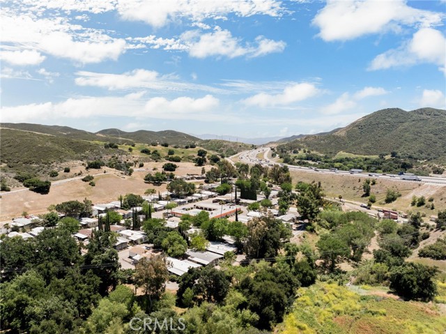 36200 Paradise Ranch Road, Castaic CA: https://media.crmls.org/medias/52b7fb7f-4ff9-4d65-b298-dffba5c05eb3.jpg