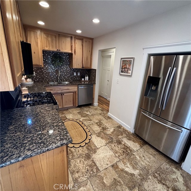 Detail Gallery Image 15 of 24 For 5012 Brockton, Riverside,  CA 92506 - 2 Beds | 1 Baths