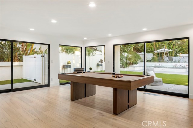 5265 Del Moreno Drive, Woodland Hills CA: https://media.crmls.org/medias/52ba46be-51ec-474a-8b4a-0f8c6ea7c4cd.jpg