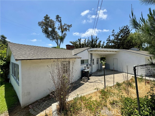 3030 San Juan Drive, Fullerton CA: https://media.crmls.org/medias/52baa286-bb79-4130-b7ef-6b5468bc0175.jpg