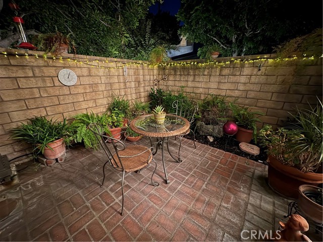 Image 19 of 26 For 4256 Kling Street