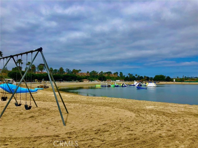 Detail Gallery Image 38 of 39 For 237 Plymouth Ave, Newport Beach,  CA 92660 - 3 Beds | 2 Baths