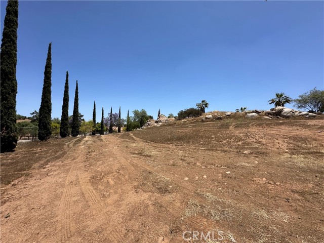 Detail Gallery Image 7 of 31 For 19261 Santa Rosa Mine Rd, Perris,  CA 92570 - 4 Beds | 3 Baths
