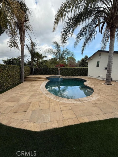 22539 Dolorosa Street, Woodland Hills CA: https://media.crmls.org/medias/52bddc9c-cf69-4fce-8858-4c9e9da82652.jpg