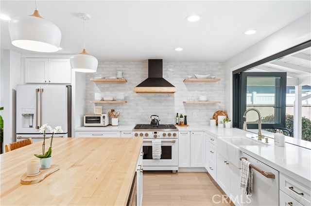 1124 E Maplewood Place, Orange CA: https://media.crmls.org/medias/52be1527-bc65-462e-8dd5-931e86a1cbaa.jpg