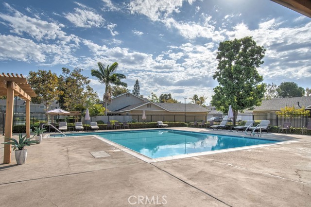 Detail Gallery Image 32 of 38 For 22901 Leo Ln, Lake Forest,  CA 92630 - 4 Beds | 2/1 Baths