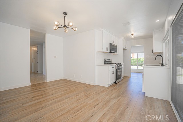 20157 Mckay Drive, Walnut CA: https://media.crmls.org/medias/52c0a4f2-e4f0-40d2-a0bd-d10523680e2a.jpg