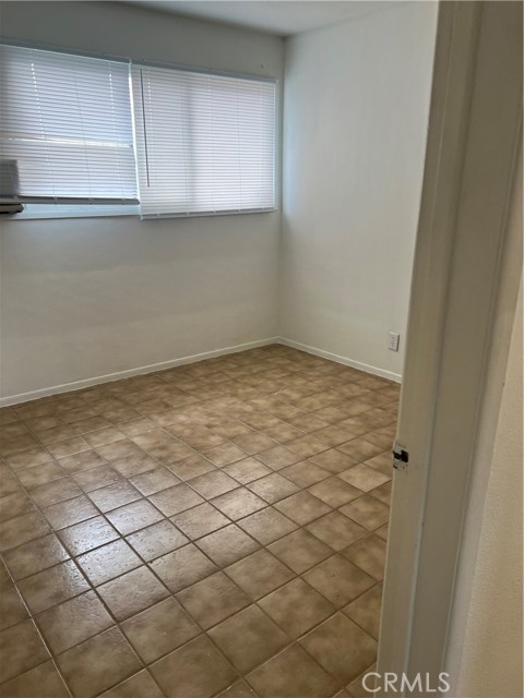 Detail Gallery Image 7 of 21 For 44078 Cedar, Lancaster,  CA 93534 - 3 Beds | 1 Baths