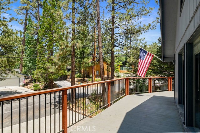 Detail Gallery Image 33 of 51 For 41735 Comstock Ln, Big Bear Lake,  CA 92315 - 4 Beds | 2 Baths