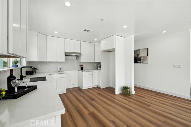 Detail Gallery Image 15 of 69 For 3031 Vineyard Ave, Los Angeles,  CA 90016 - – Beds | – Baths