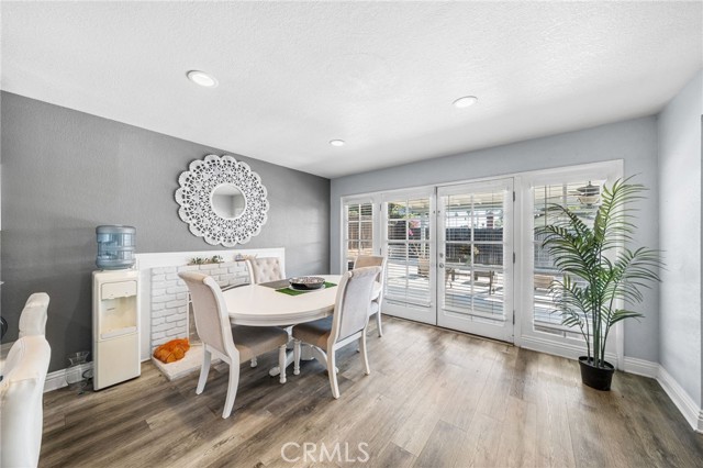 Detail Gallery Image 12 of 30 For 8526 San Vicente, Riverside,  CA 92504 - 3 Beds | 2 Baths