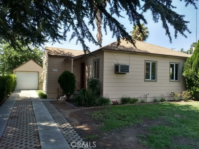 6932 Fairfax Dr, San Bernardino, CA 92404