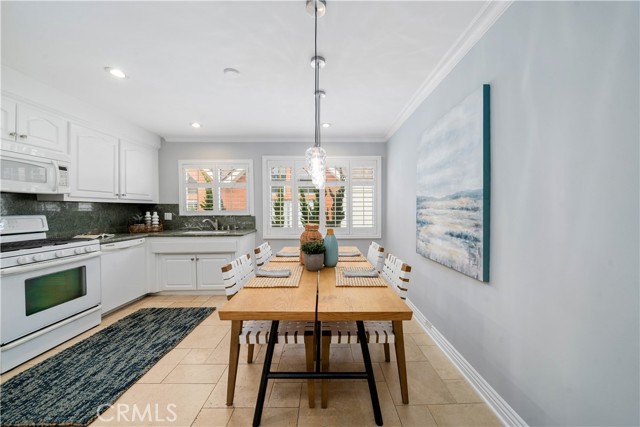 Detail Gallery Image 10 of 25 For 923 17th St #4,  Santa Monica,  CA 90403 - 2 Beds | 2 Baths