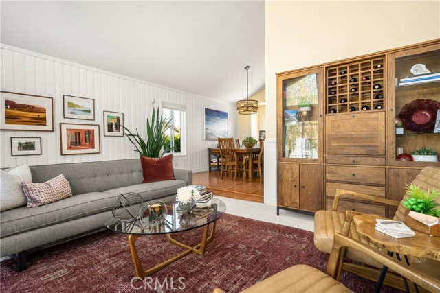 3602 E Ridgeway Road, Orange CA: https://media.crmls.org/medias/52c27743-b0db-426c-b91b-86826e061c14.jpg