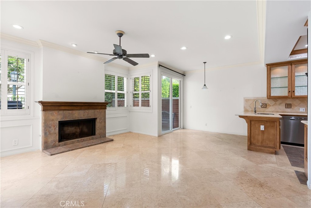 52c322d8 Ea55 4f7d 80ab F10bffdc3c23