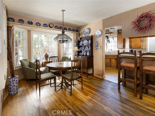 Detail Gallery Image 3 of 8 For 329 East Maple Avenue, El Segundo,  CA 90245 - 3 Beds | 2 Baths