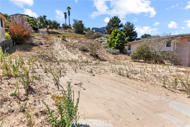Detail Gallery Image 3 of 14 For 1032 Margarita Ave, Grover Beach,  CA 93433 - – Beds | – Baths