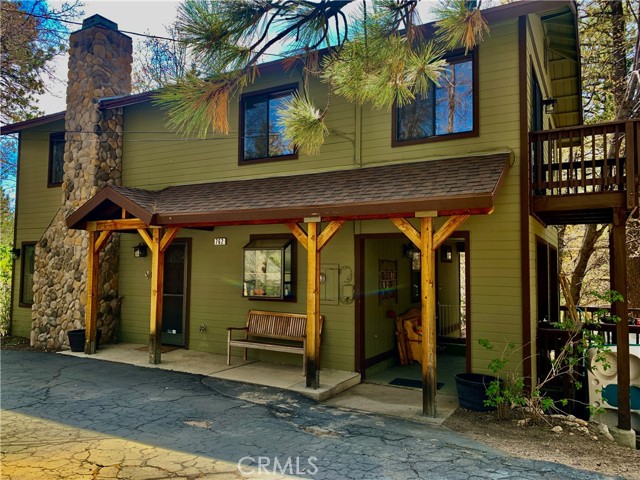 Detail Gallery Image 2 of 39 For 762 Esquimoux Dr, Green Valley Lake,  CA 92341 - 3 Beds | 2/1 Baths