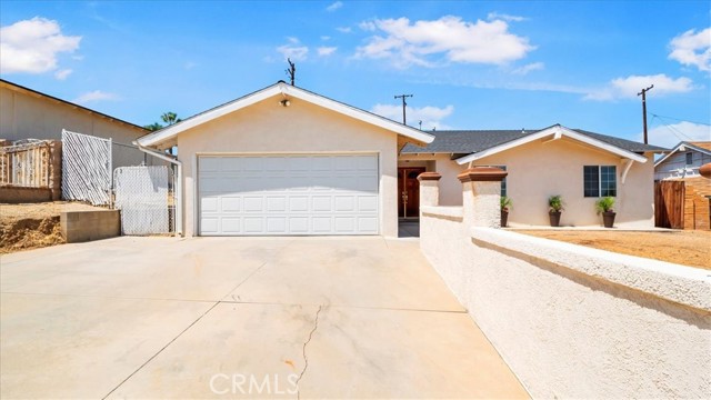 1986 Longview Dr, Corona, CA 92882