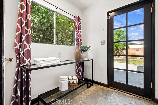 7357 Anatola Avenue photo 33