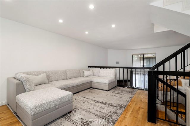 1939 Huntington Drive, Duarte CA: https://media.crmls.org/medias/52c57f12-7092-4aa0-aae7-2cfb226cd446.jpg