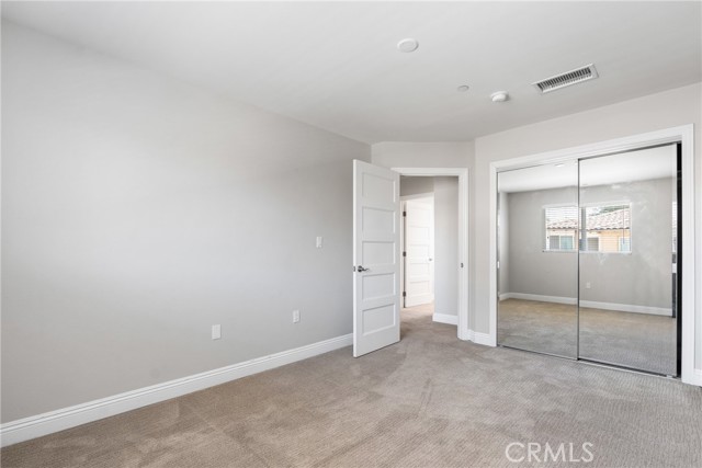 Detail Gallery Image 15 of 20 For 1529 Patricia Ave #6,  Simi Valley,  CA 93065 - 3 Beds | 2/1 Baths