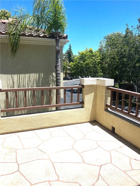87 Pamplona, Aliso Viejo CA: https://media.crmls.org/medias/52c7b2ca-b8fb-4eb2-8e0e-40fbee79cda1.jpg