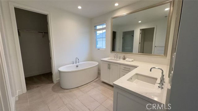 Detail Gallery Image 21 of 25 For 112 San Benito, Irvine,  CA 92618 - 3 Beds | 2/1 Baths