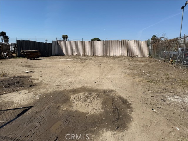  Commercial for Sale in Compton, California