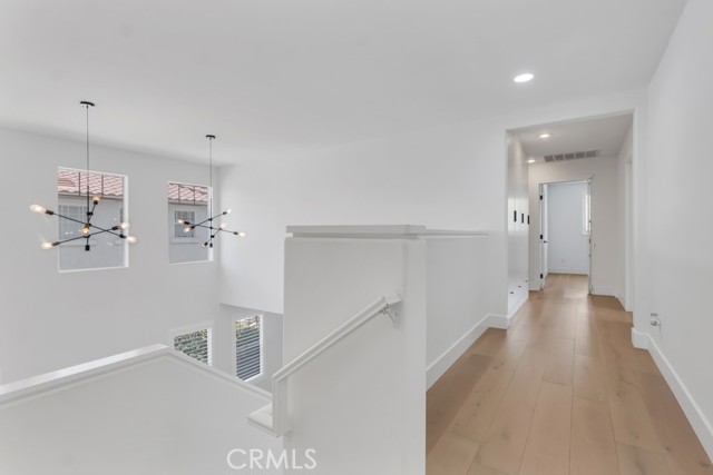 Detail Gallery Image 15 of 27 For 545 Shadow Ln, Simi Valley,  CA 93065 - 4 Beds | 2/1 Baths